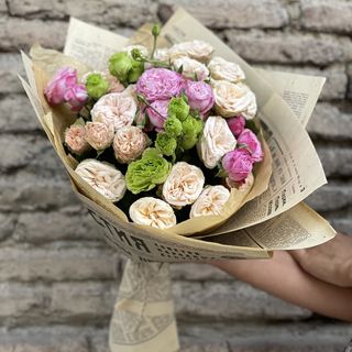 რეტრო თაიგული სპრეი ვარდებით 1099