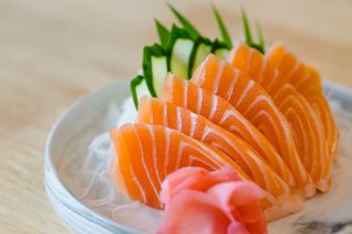 Sashimi salmone