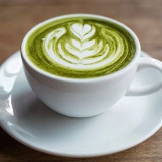 Latte Matcha Caliente 