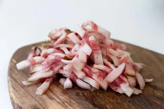 Guanciale a strisce 100 gr