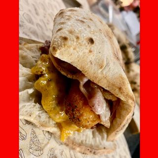 Atto di forza ( panino pizza )