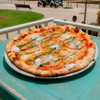 Pizza Especial Caprese (XL)