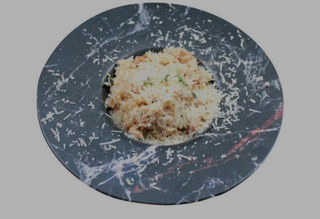 Ризото със скариди, сурими, калмарии пармезан(400г)