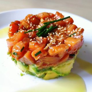 Tartare salmone
