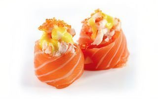 194 - Gunkan ebi salmon