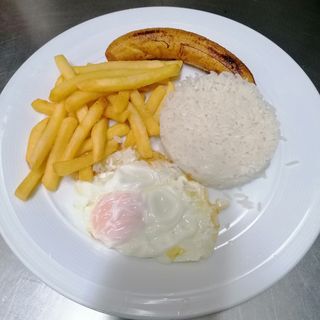 arroz a la cubana