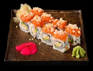 Spicy shake roll - 8 pezzi 