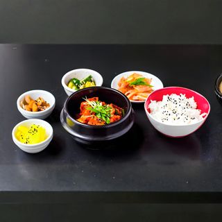DOBU CHIM + RYŻ + ZESTAW BANCHAN