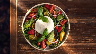 ბურატას სალათი