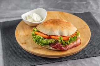 Sendvič sa pršutom