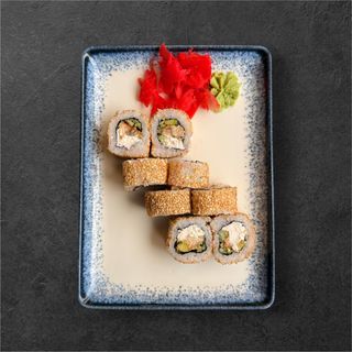 Каліфорнія з вугрем в кунжуті (220г)