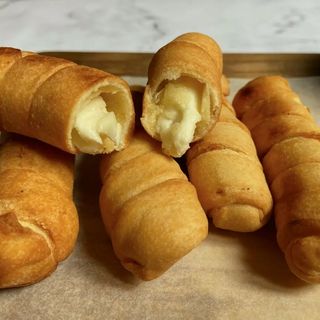 tequeños tradicionales ( 6 unidades )