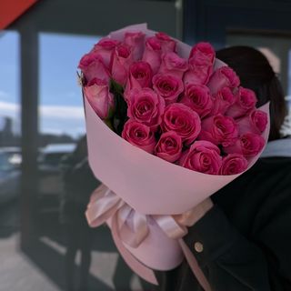 25 троянд Watergame в упакуванні