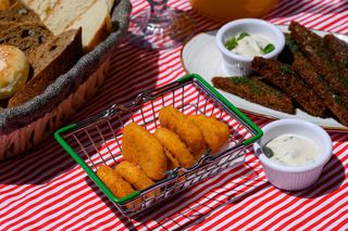 Куриные наггетсы