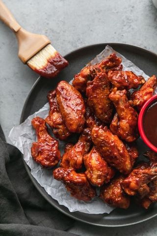 Bbq chicken wings (on bone)