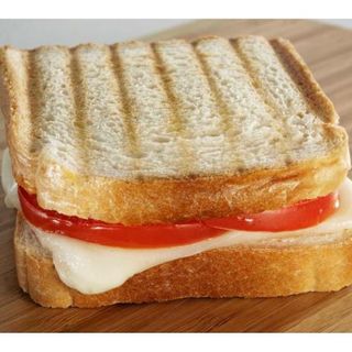 Sándwich De Tomate