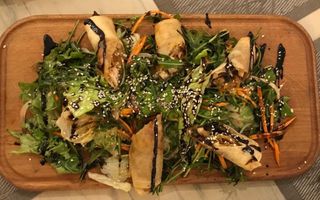 Спринг роллы с курицей