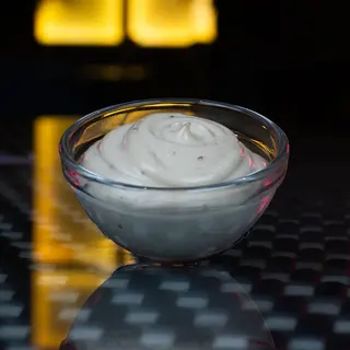 SALSA MAYOTRUFA