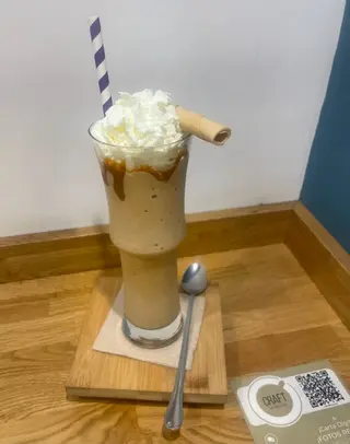 Frappé De Vainilla Y Chocolate Blanco Con Nata (450 Ml.)