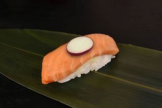 Nigiri Somon Tosa (28g)