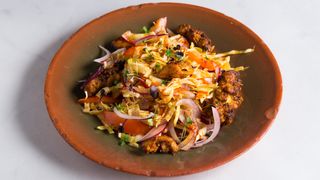 Chicken tikka salata