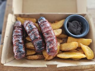 Луканкови наденички (250г)