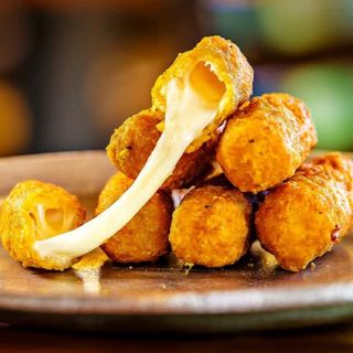 Menú(22) Mozzarella sticks 