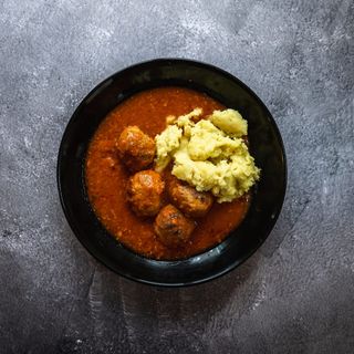 Ćufte u paradajz sosu