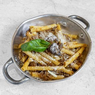 Pasta alla genovese