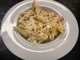 Paste Carbonara cu smântâna