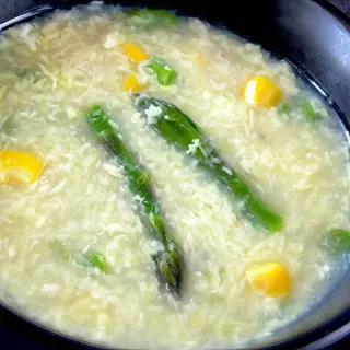 Zuppa di asparagi