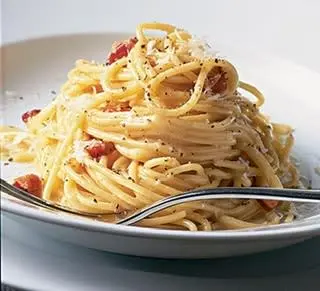Spaghetti carbone
