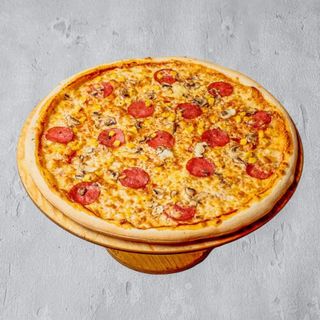 Pizza Salami - 45 cm