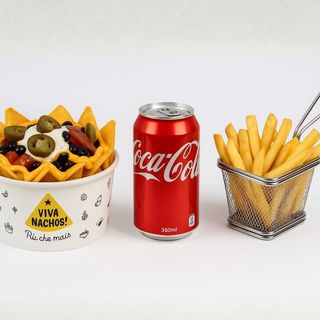 Menù nachos and fries di Viva Nachos