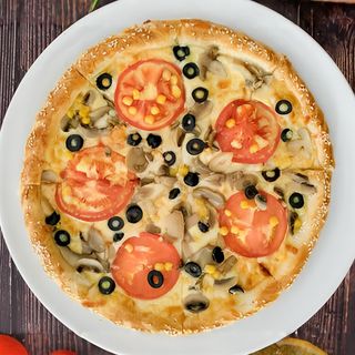 Пицца вегетарианская (600 гр.)