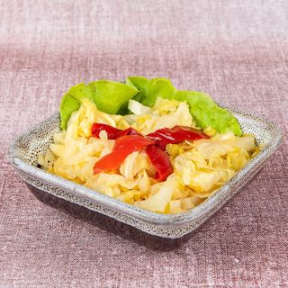 Salată de varză murată