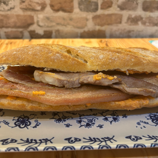 Bocadillo de panceta