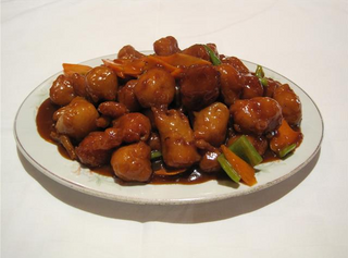 160. Пиле с пет вкуса пикантно