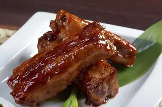 Costilla de Cerdo Asado