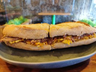 Bocadillo De Pulled Pork