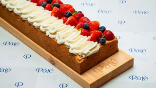 Чизкейк с ягодами