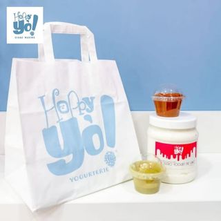 Smoothie frutta fresca, latte e yogurt