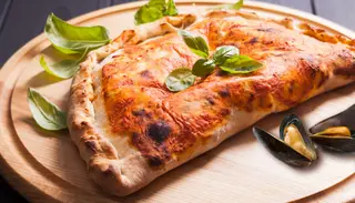 Pizza Calzone Fromagère
