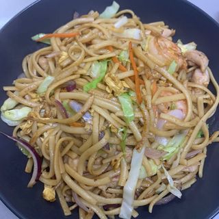 Tallarines Fritos Tres Delicias