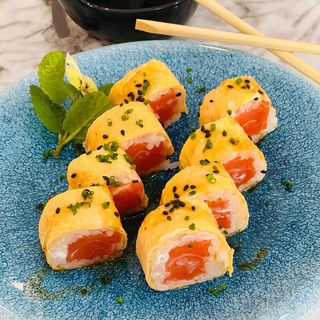 96. CALIFORNIA COM CREME SALMÃO 16 UNIDADES