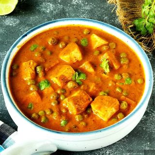Matar Paneer