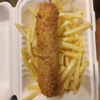 Hot dog crujiente  con patatas 