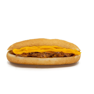 60. Paleta de cerdo guisada deshilachada y salsa cheddar