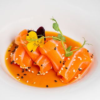 9. Carpaccio Salmón