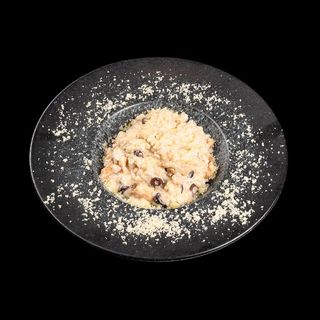 Ризото с пиле, сметана и маслини (350г)